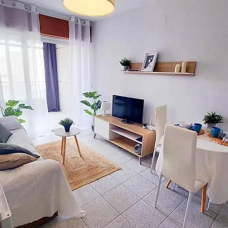 With Pool And Air Conditioning Lejlighed Torrevieja