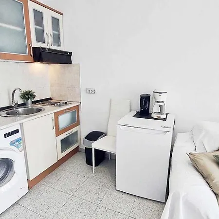 With Pool And Air Conditioning Torrevieja